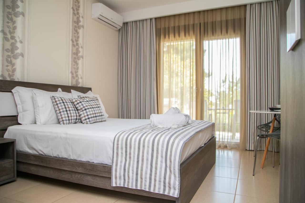 Gmare Aparthotel Gerakini Luaran gambar