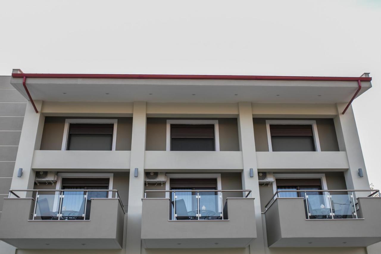 Gmare Aparthotel Gerakini Luaran gambar