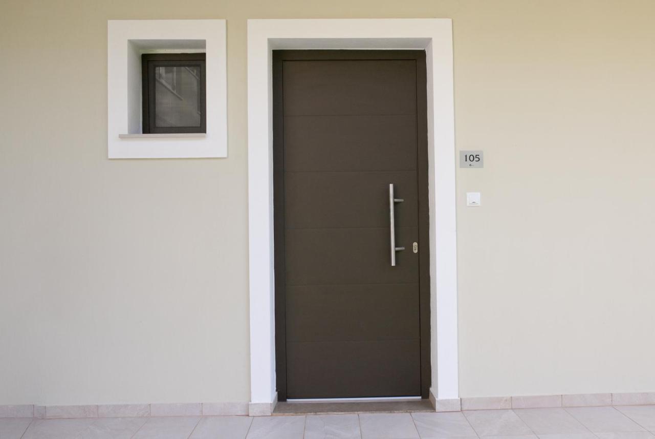 Gmare Aparthotel Gerakini Luaran gambar